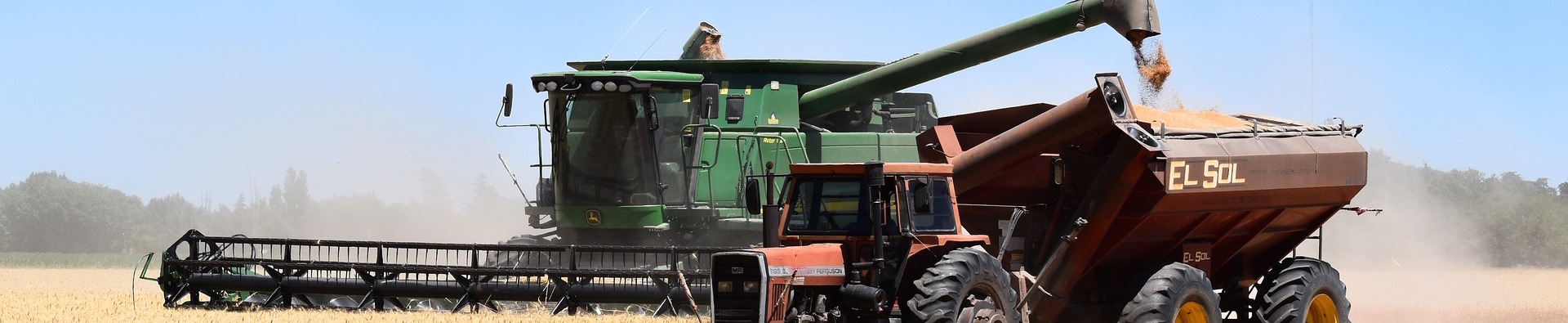 combine-harvester-1907864_1920.jpg